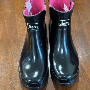 Women's Black Rain Boots